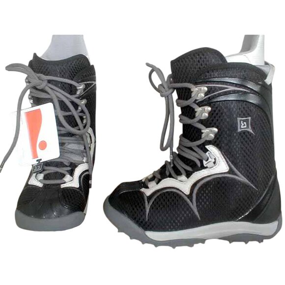 NEW $279 Burton Sapphire Snowboard Boots! Size 7 Euro 38  Black Traditional Lace - Picture 1 of 1